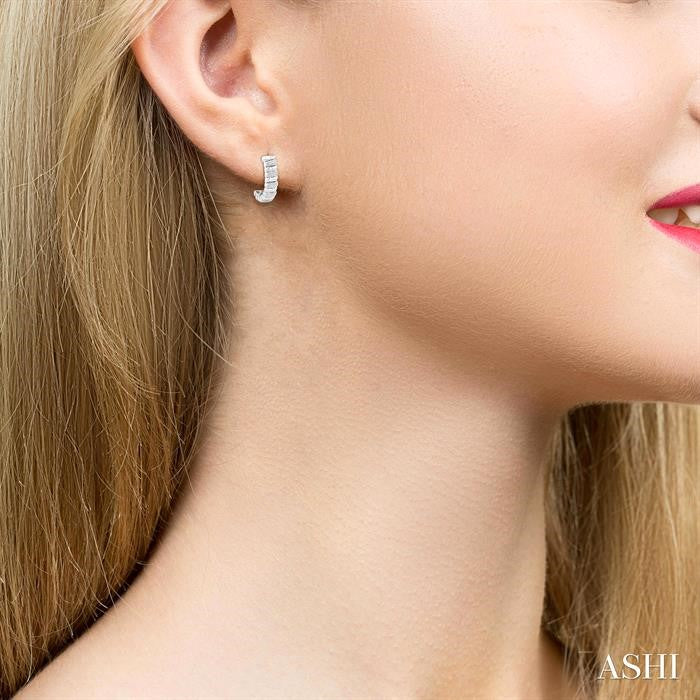 Silver Bold Ribbed Diamond Half-Hoop Earrings
