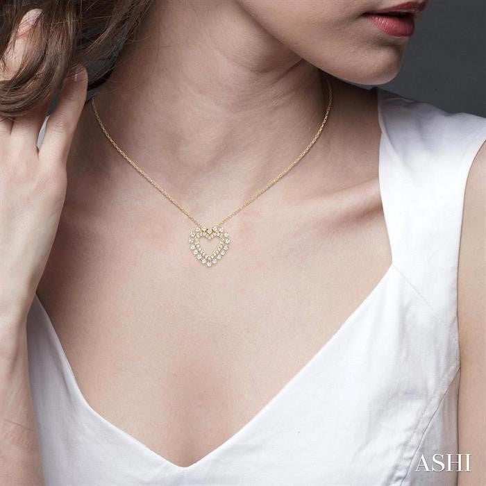 Heart Shape Diamond Pendant